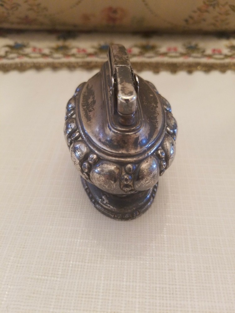 VINTAGE RONSON CROWN TABLE TOP LIGHTER SILVER PLATED MCM 19023
