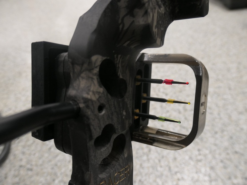 Martin Magnum Tracer Compound Bow With Case