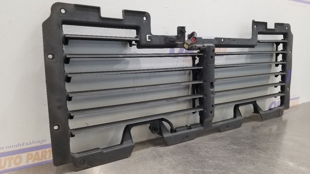 20 GMC YUKON 5.3L AIR SHUTTER ASSEMBLY