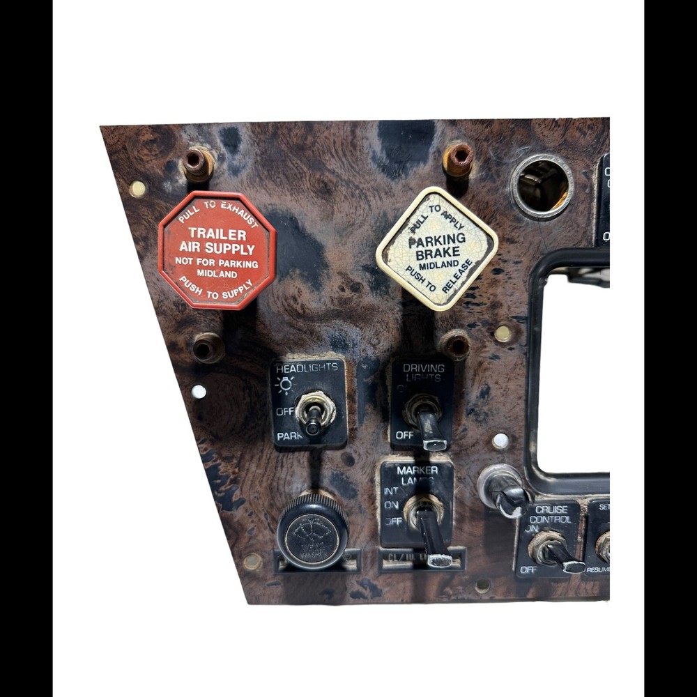 Volvo WAH SWITCH PANEL Dash Panel - Used