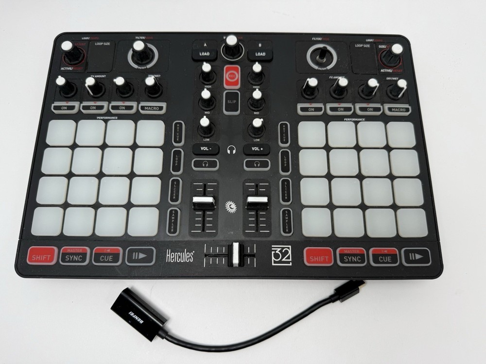Hercules P32 Advanced DJ Controller with High Performance Pads DJCONTROL-P32