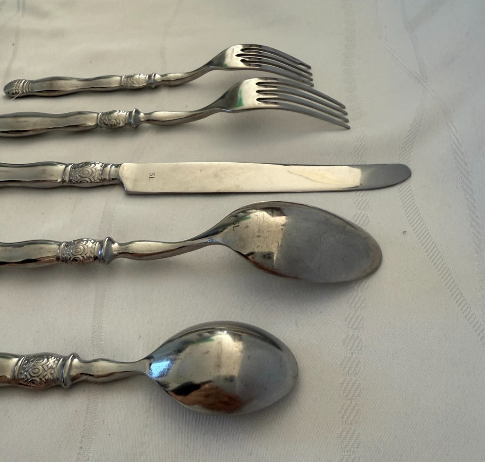 Southern Living GALLERY Stainless Flatware-5 Pc Place Setting-Multiple Sets