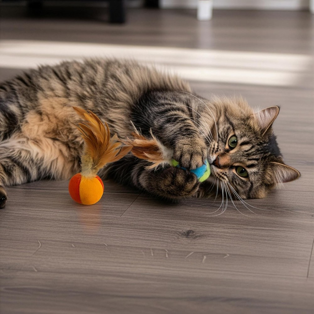 Interactive Plush Catnip Flutter Balls with Feathers - Ideal for Kittens