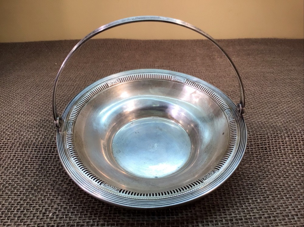 Vintage Sterling Silver Pierced Openwork Round Shape Bowl With Handle 5.5”Dia.
