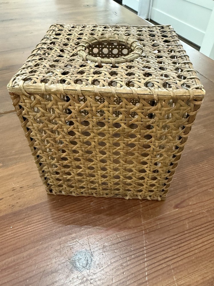 Vtg Rattan Square Tissue Cover