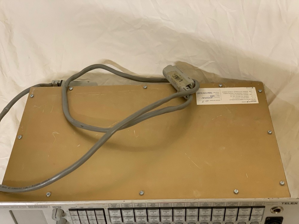 RTS 803 12-Channel Programmable Master Station (untested)