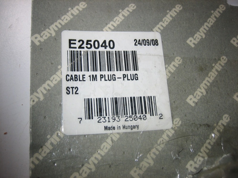 Raymarine ST2 Cable 1M Plug - Plug - New in Open Box E25040