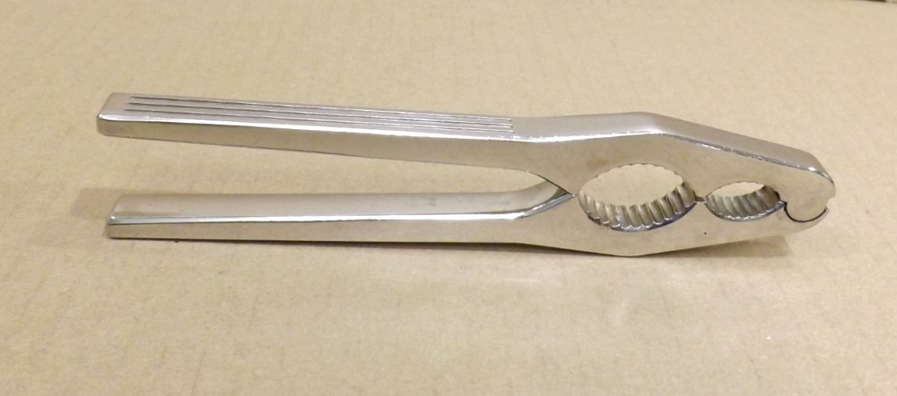 Vintage Nut Seafood Cracker