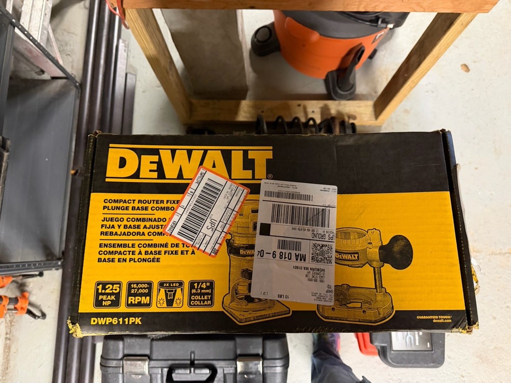 DEWALT DWP611PK Electric Router Combo Kit