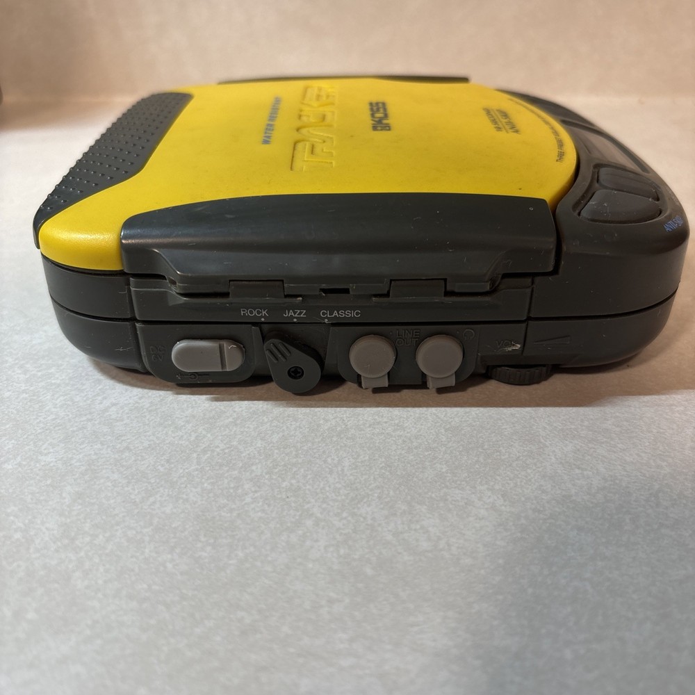 Koss Tracker Water Resistant Anti-Skip CD Player CDP550 - Works