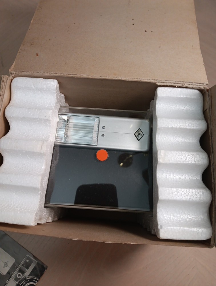 Agfatronic 220 A German Flash With Quick Service