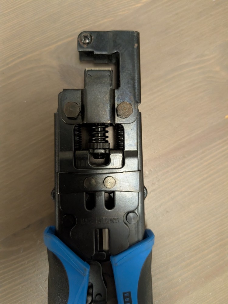 V-Max One Punch Down Termination Tool Vertical Cable jacks keystones