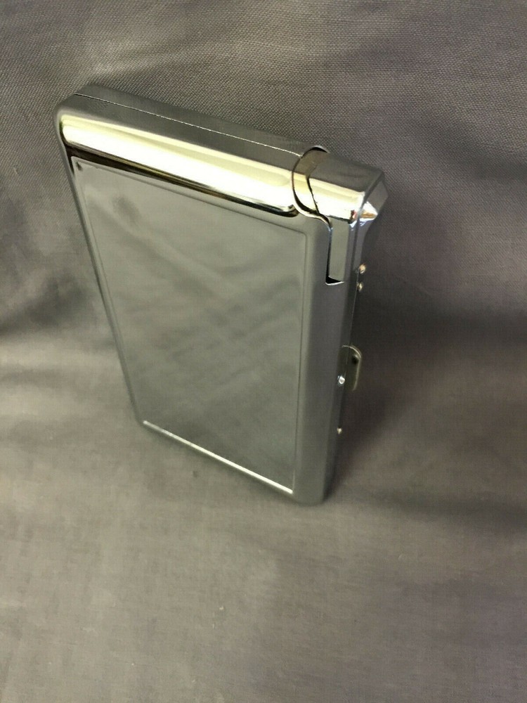 Cigarette Case with Built-in Cigarette Lighter Silver Metal Wallet