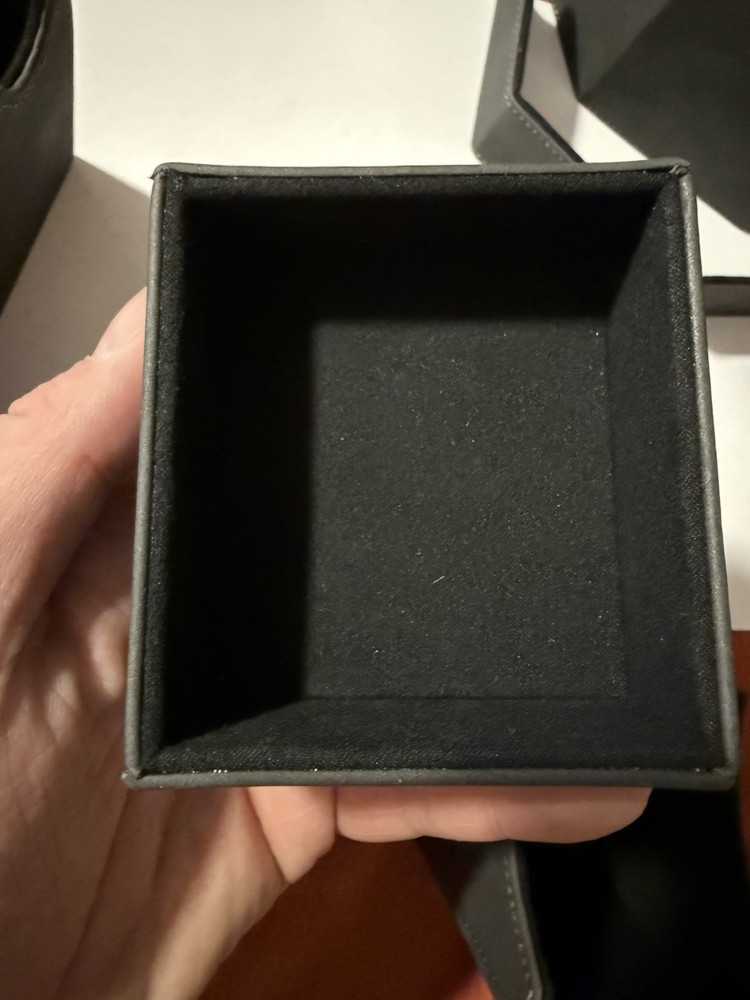 Gamegenic Exclusive Watchtower Deck box (Black)