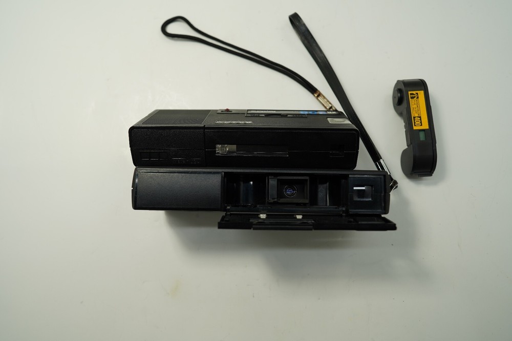 Vintage Vivitar Tele 603 Camera & Everstart Untested