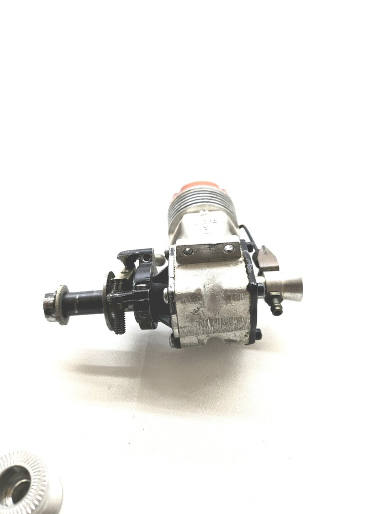 Vintage McCoy 36 Red Head Model Engine M5