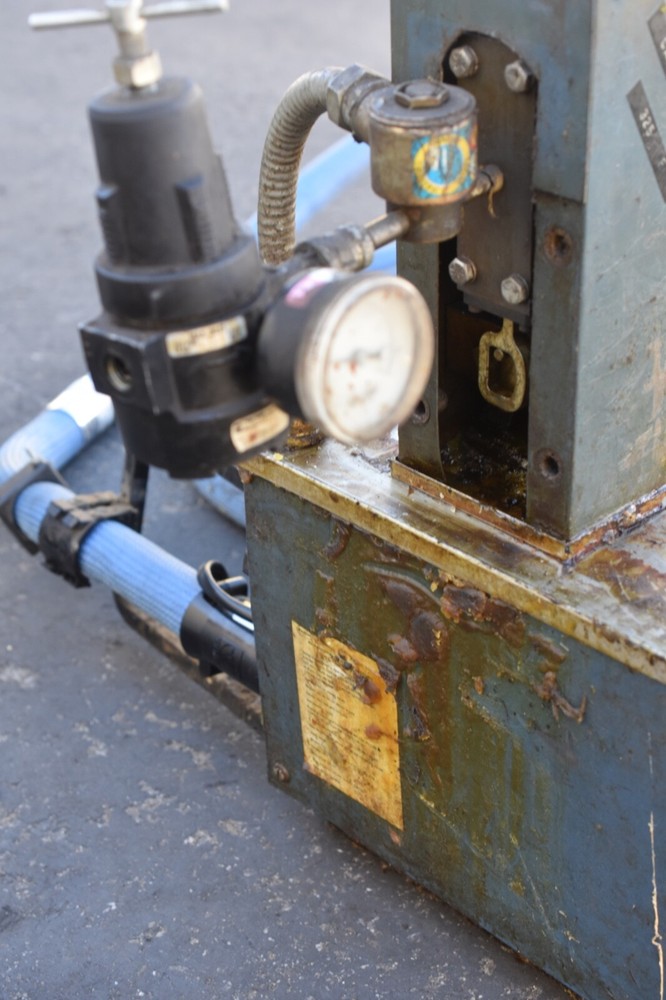 Nordson hot glue machine HM V