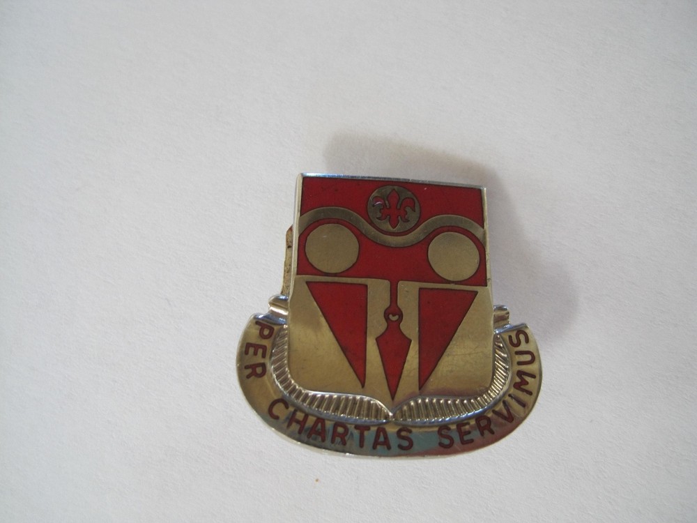 Per Chartas Servimus Pin Back Vintage