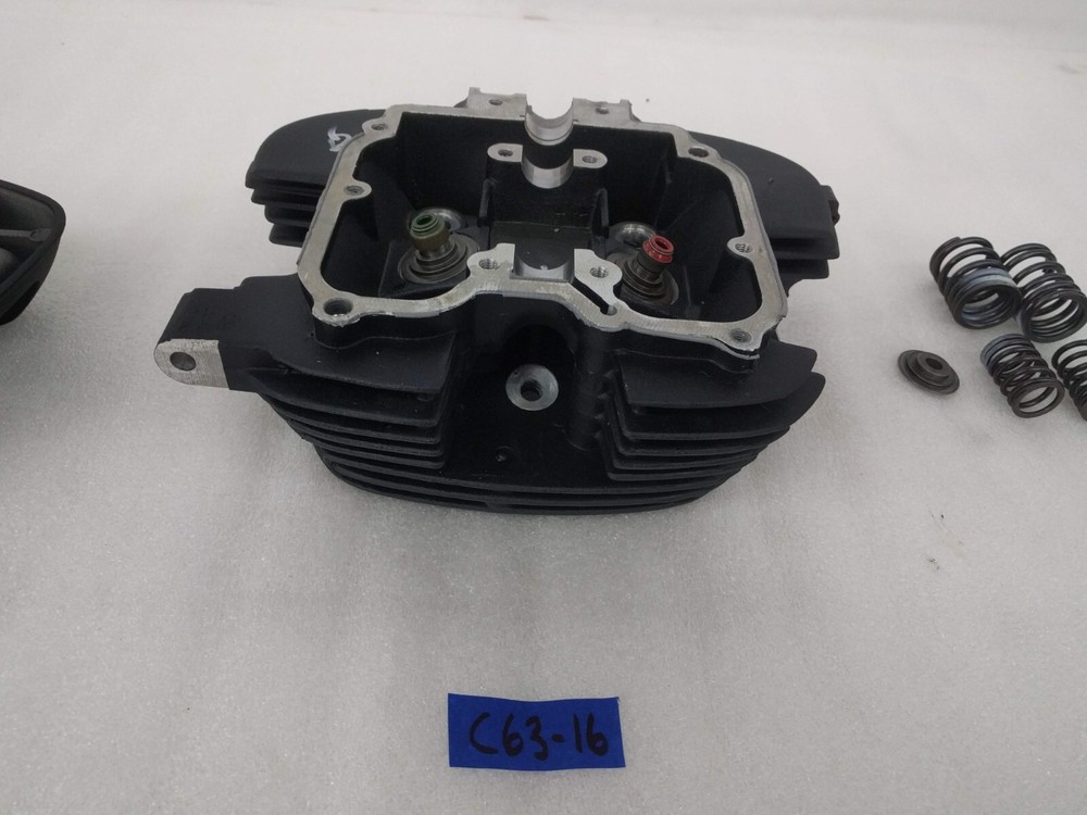OEM Royal Enfield Cylinder Head Assembly 890033 Read Description