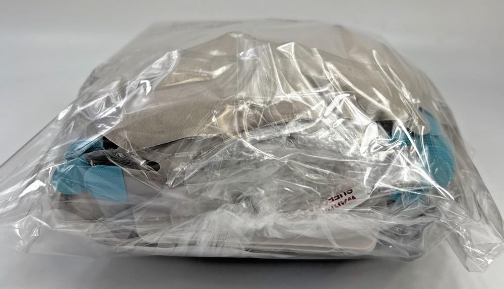 30 Coloplast 12282 Flex Ostomy Pouch - NO Paperwork