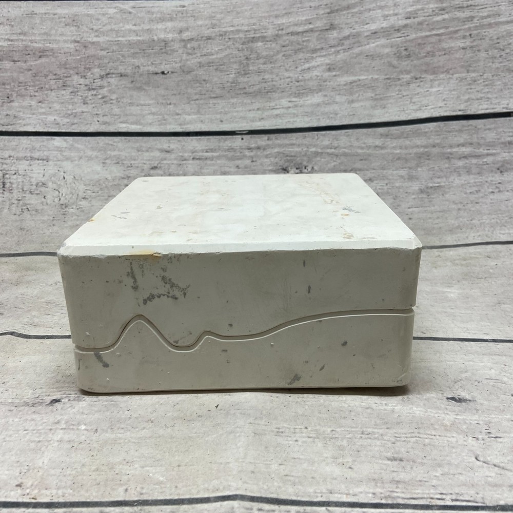 Unbranded Ceramic Casting Mold Standing Carrots #R-737