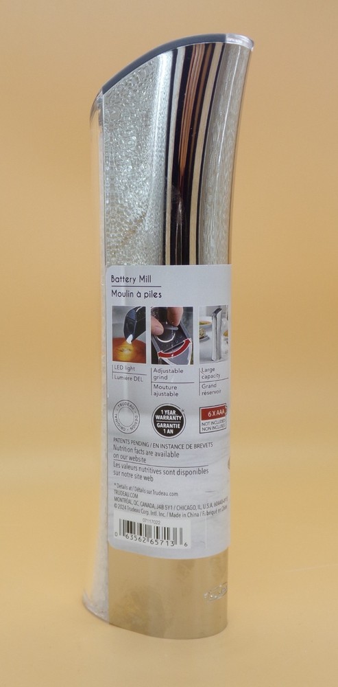 Trudeau 8" Gravity Battery Salt Mill / Grinder -Silver New!