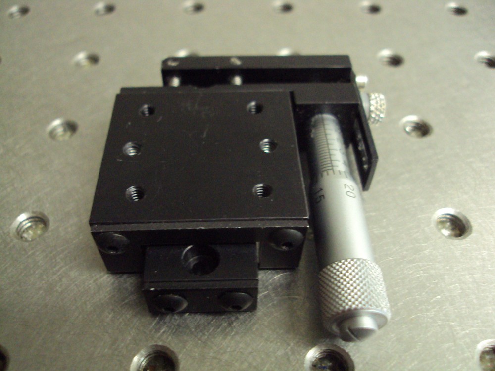 DELTRON LINEAR TRANSLATION STAGE PLATFORM LENSE OPTICS POSITIONER