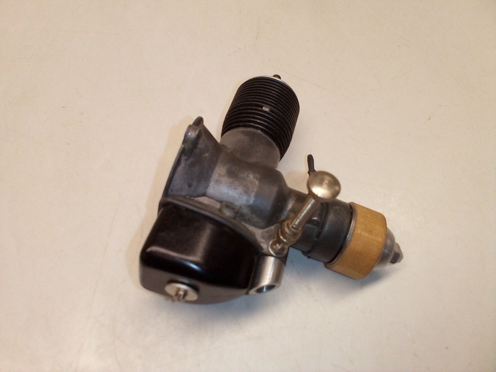 Vintage Arden .199 Model Airplane Engine