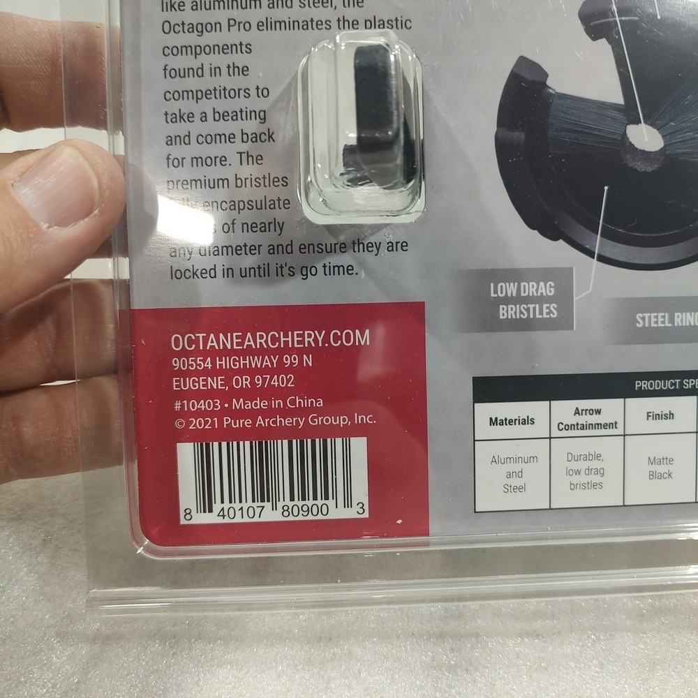 OCTANE Octagon Pro Adjustable Brush Arrow Rest with Additional Bumpers - #10403