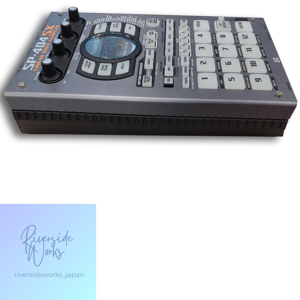 ROLAND Sampler SP-404SX