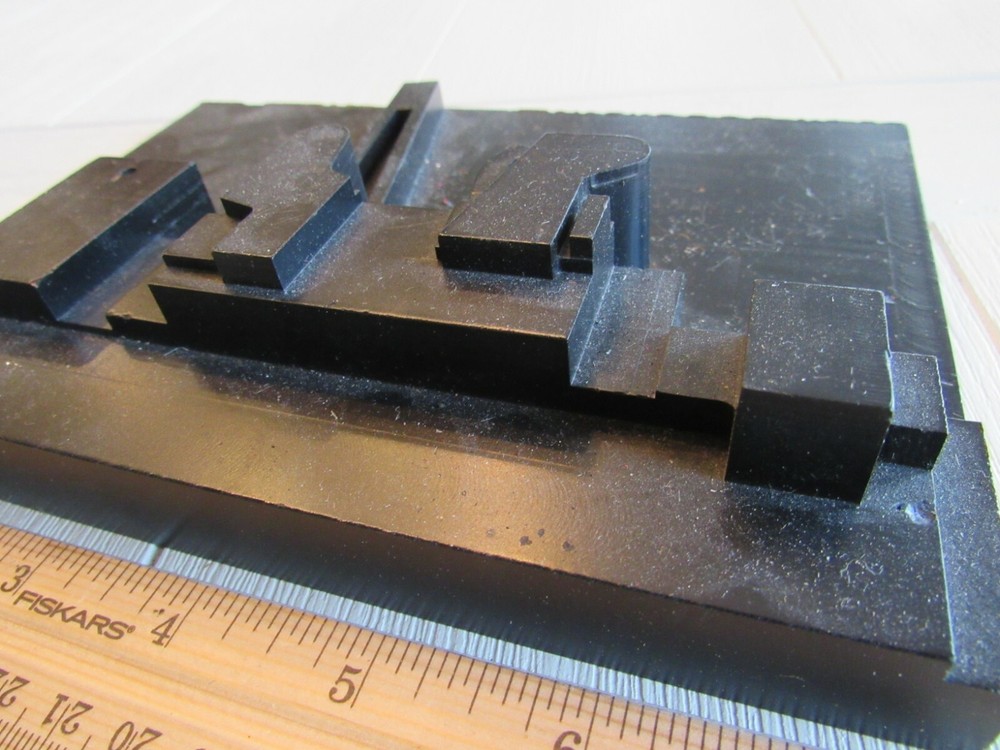 Railroad Railbox Car Door Handle 8X Pattern