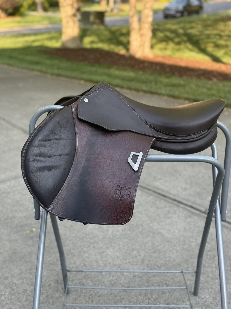 2020 17.5” Voltaire Blue Infinite Saddle ActiveFlex Tree 2AA Flap