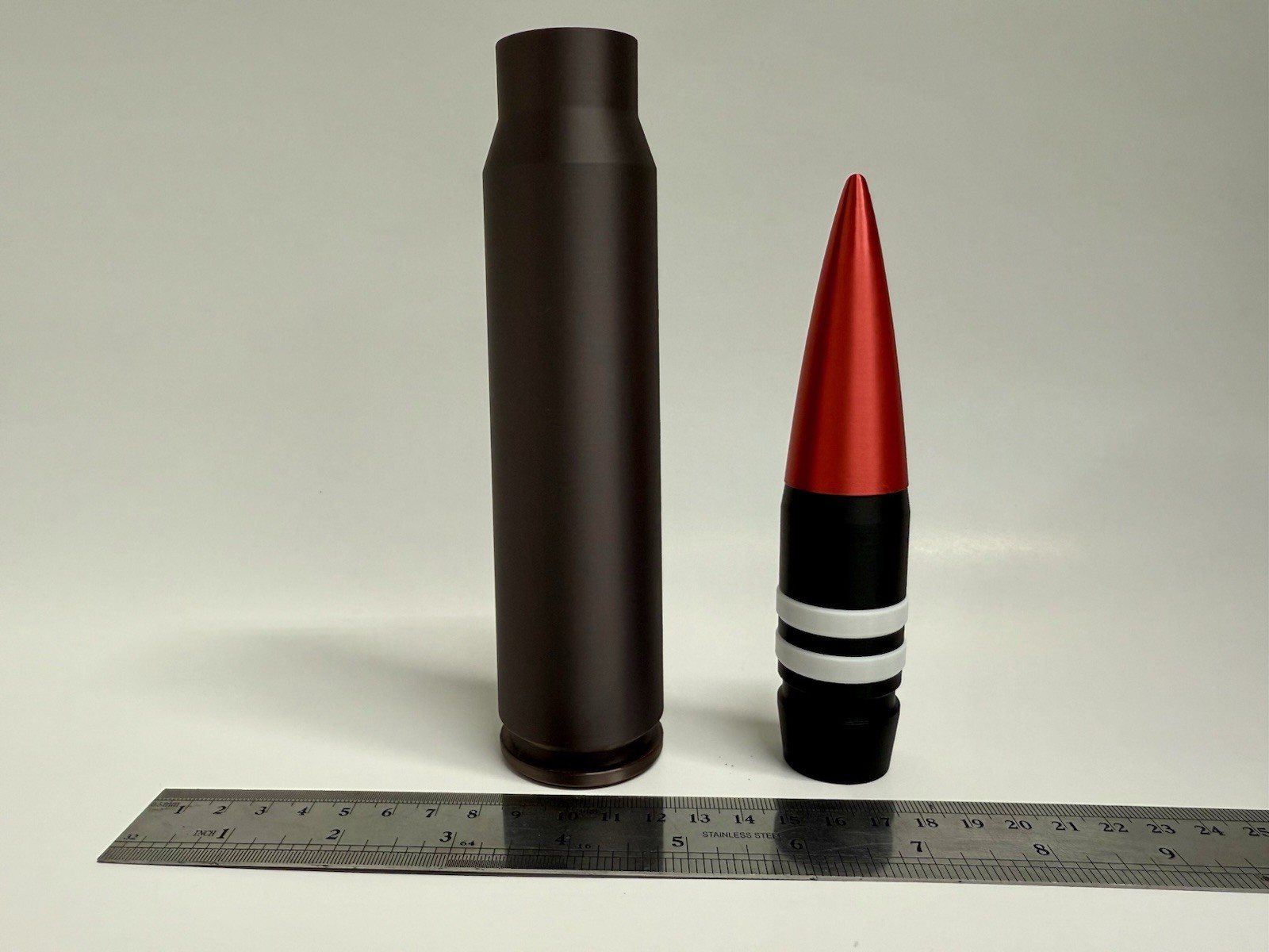 REPLICA PGU-14b A-10 Warthog 30mm ammunition, with REPLICA uranium penetrator.