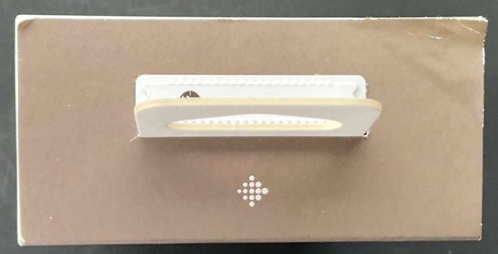 Fitbit Charge 5 Activity Tracker - Won’t hold charge / for parts / not working