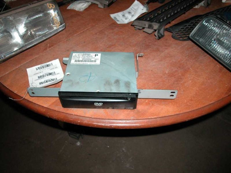 04 INFINITI G35 SCREEN NAVIGATION DVD PLAYER