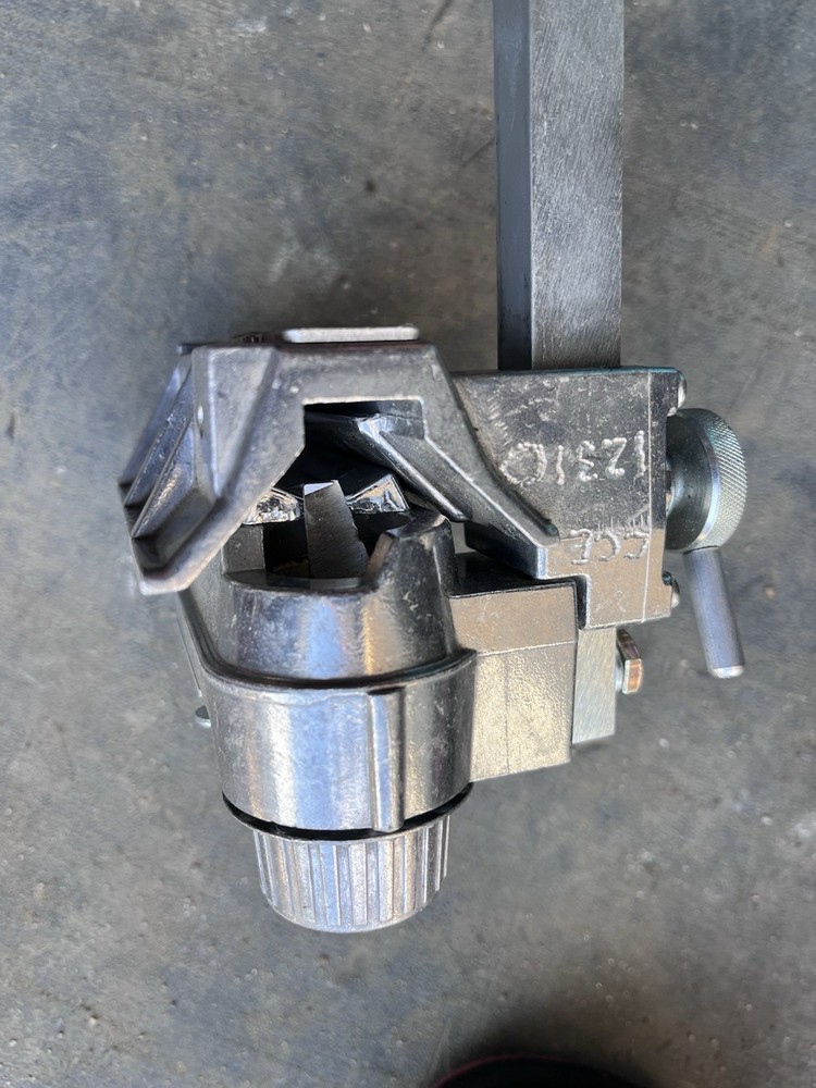 Speed Systems Speed Stripper 1542-2CL Wire Stripping Machine