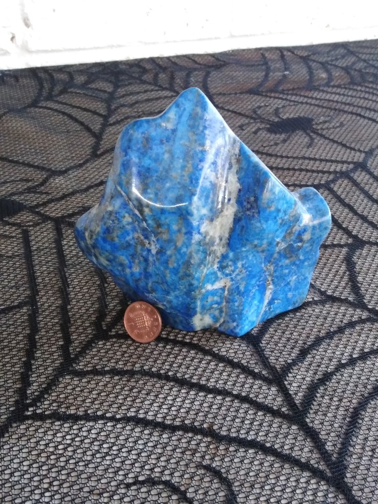 Lapis Lazuli free form sculpture