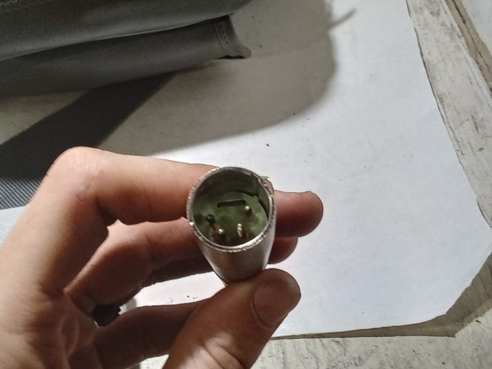 8100 CURRENT ANALYZER (N11C)