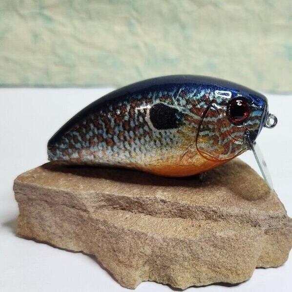 CUSTOM PAINTED AND WRAPPED WAKE BAITS
