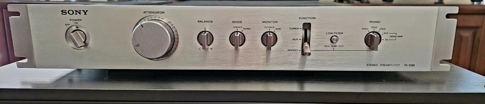 Sony TA-E86 Stereo Pre-amplifier