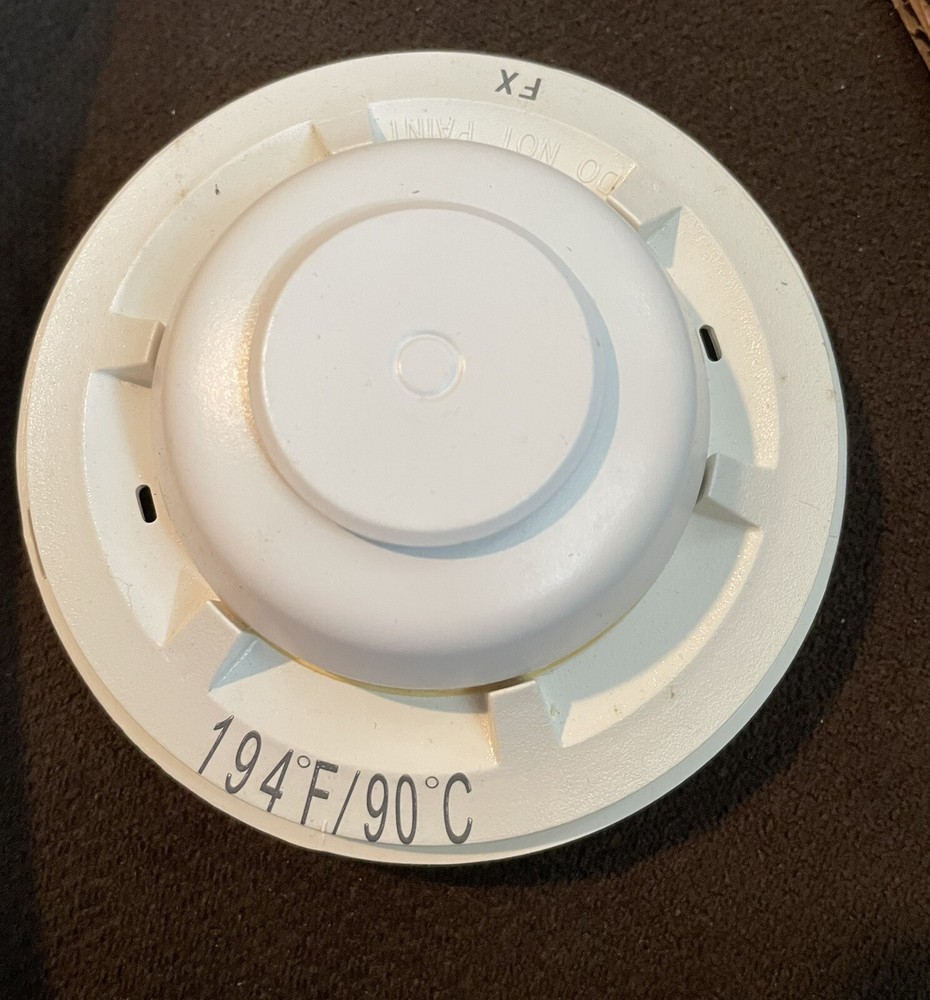System Sensor 5600 Series Heat Detectors