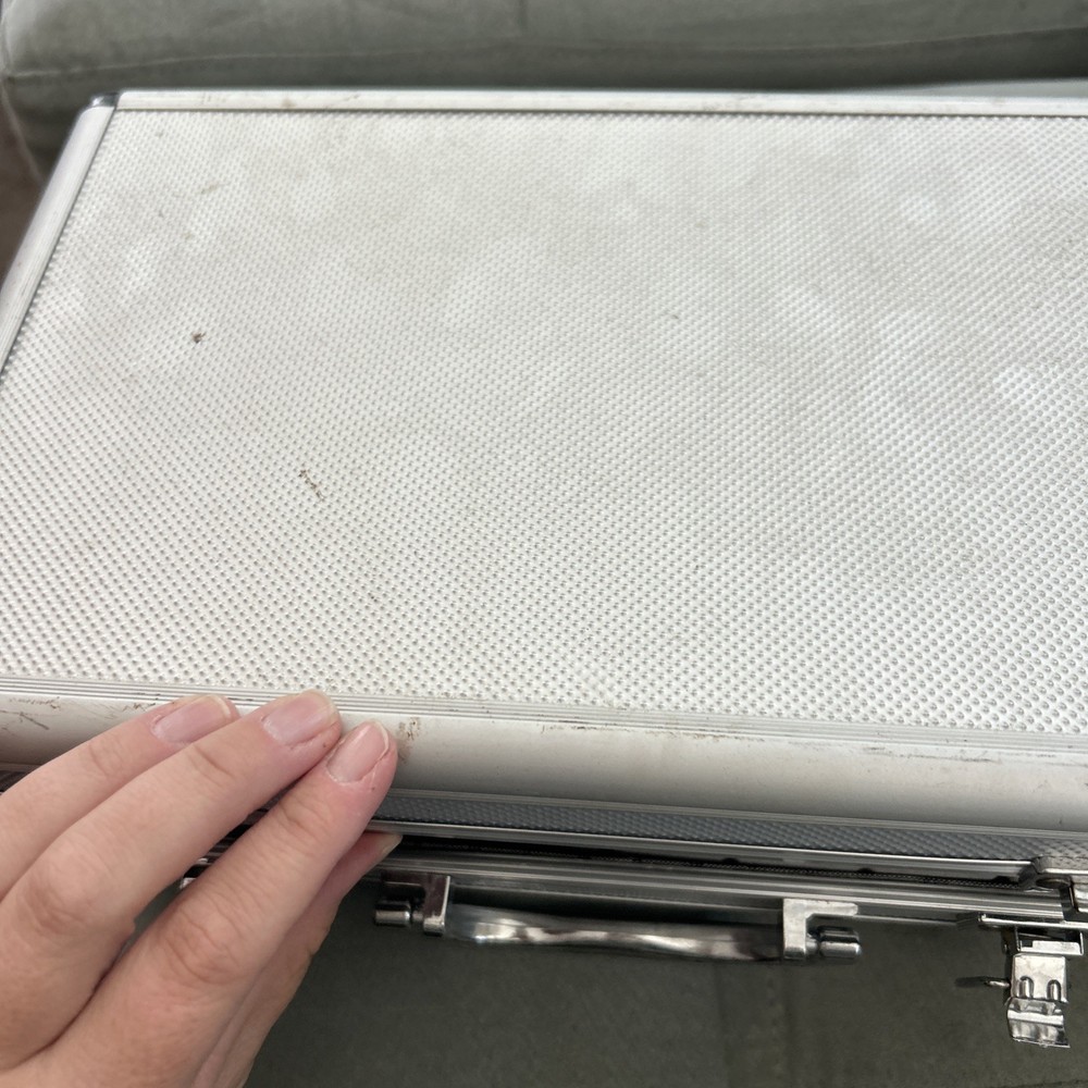 Electronic Freon & Halogen Leak Detector