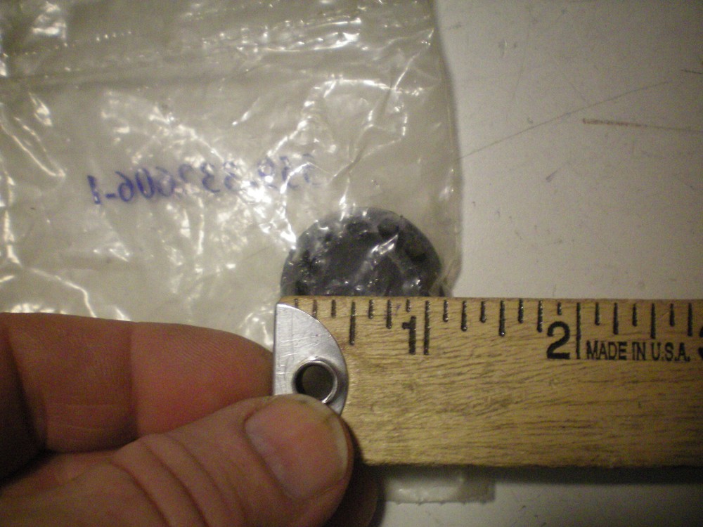 EVINRUDE/JOHNSON/OMC #332606 PLUG , FREE FREIGHT