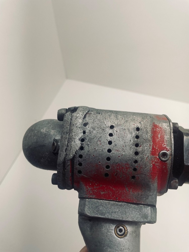 Chicago Pneumatic grinder/sander size:3190