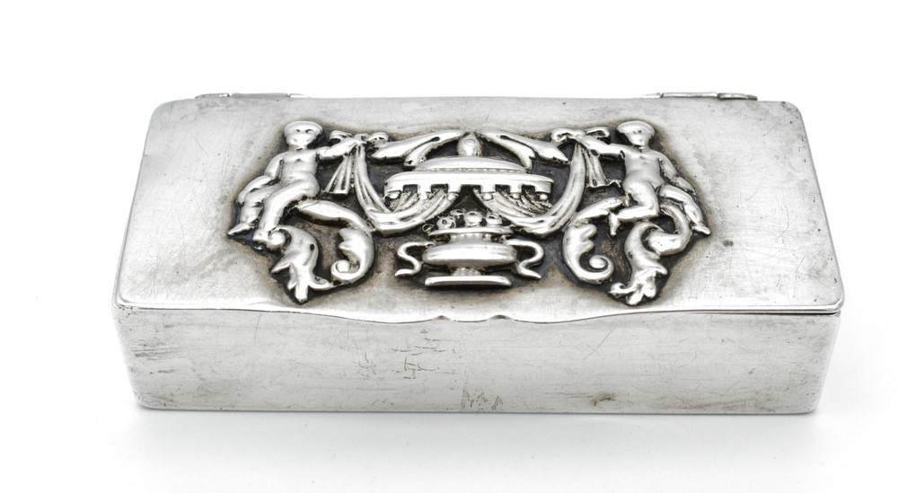Antique Victorian Solid Silver Snuff Box Trinket Box Cherubs 1885