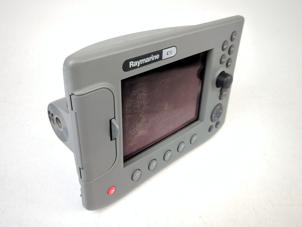 Raymarine C70 Classic E02018 GPS Fishfinder Radar Chartplotter 7" MFD Display