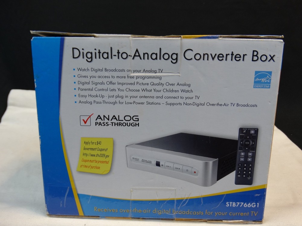 Digital to Analog converter box - new