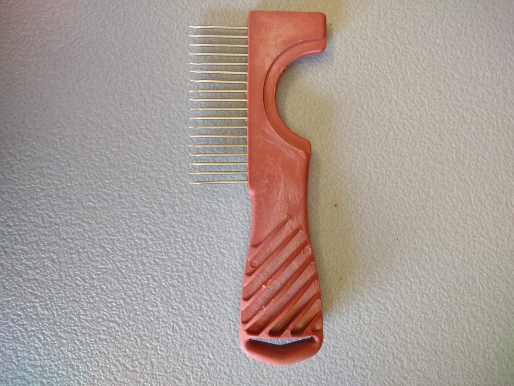 Paint Brush Comb by Marshalltown Tools