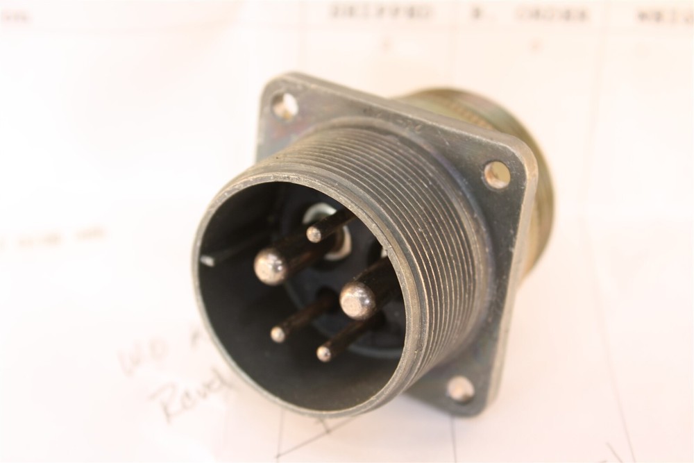 Bendix MS3100A24-12P Circular Mil Spec Connector, 5 Position Receptacle