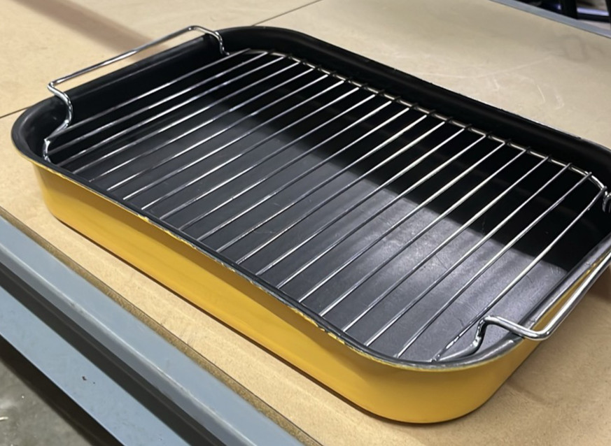 Yellow Non-Stick Deep Dish Rectangular Roasting Pan with Rack